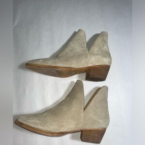 Free People Charm Boho Ankle western Bootie Sz 7 Tan Suede  Block Heel Double V